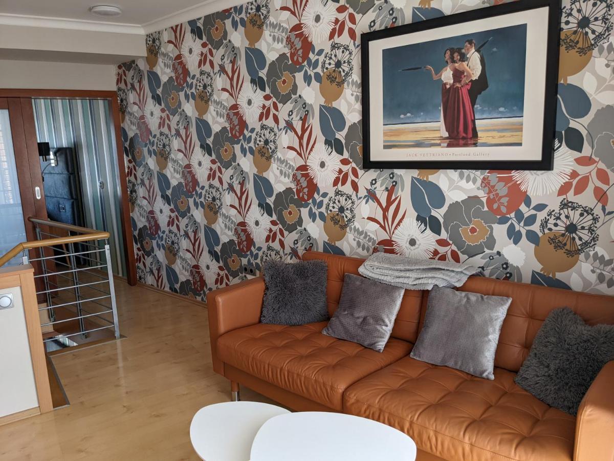 Minaret Apartman Eger Buitenkant foto