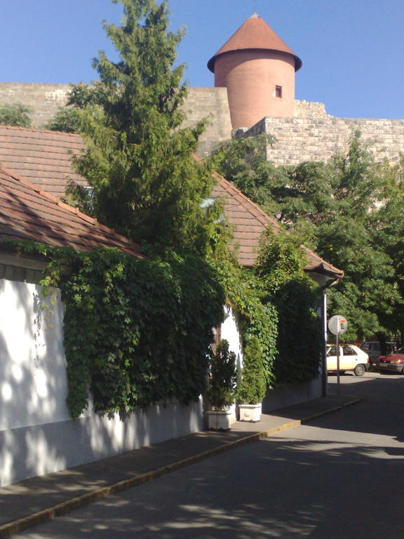 Minaret Apartman Eger Kamer foto